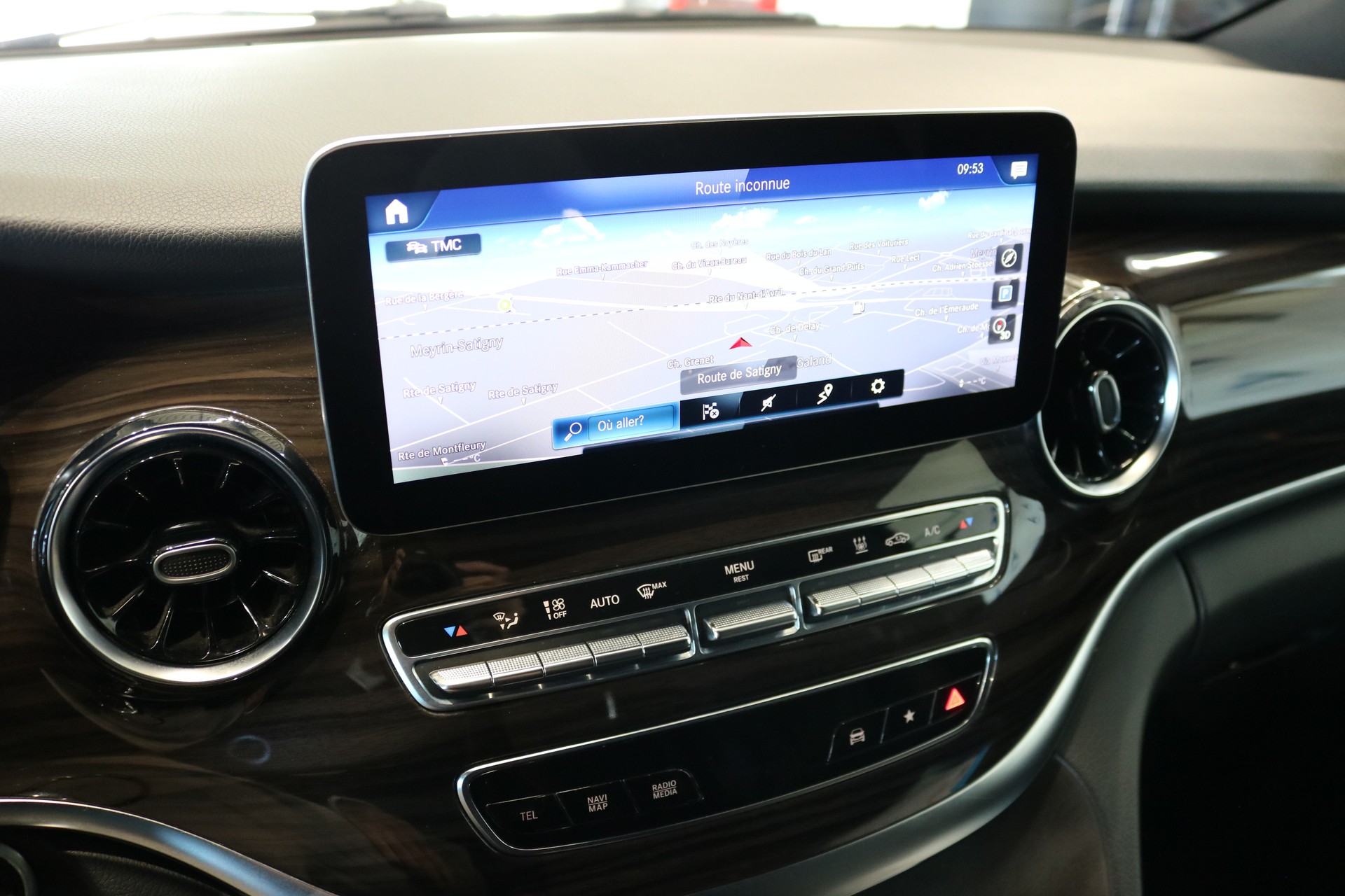 MERCEDES-BENZ V 250 d lang Avantgarde 4Matic G-Tronic-image-48
