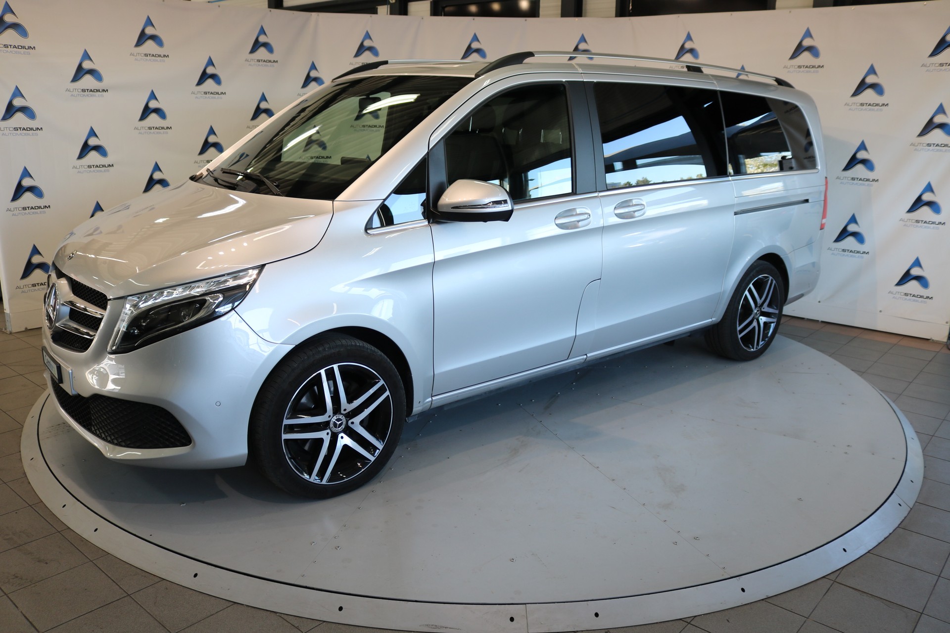 MERCEDES-BENZ V 250 d lang Avantgarde 4Matic G-Tronic-image-11