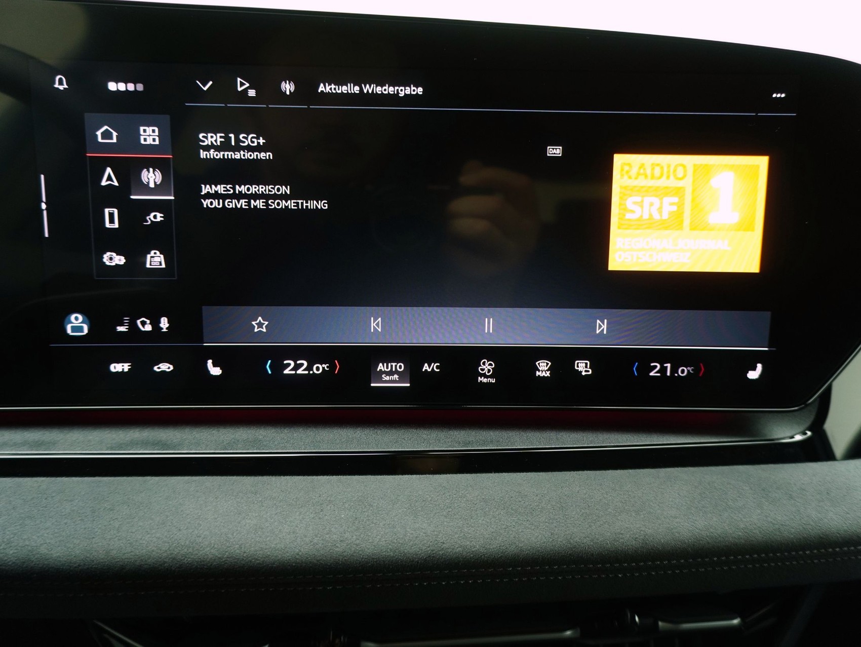 AUDI Q6 e-tron S line quattro **Audi Werksgarantie bis 01/2031**-image-25