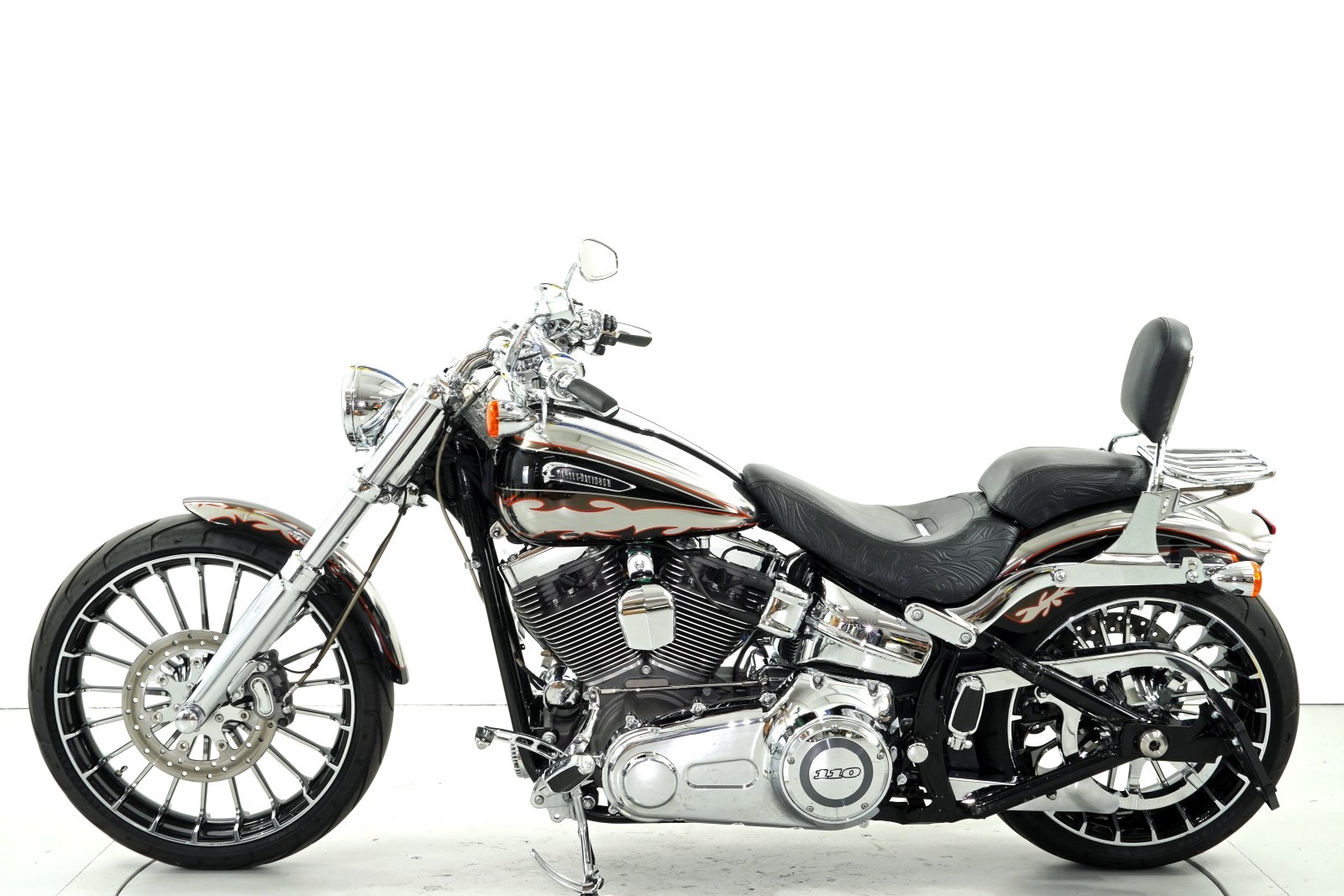 HARLEY-DAVIDSON FXSBSE 1800 Softail Breakout CVO ABS-image-4
