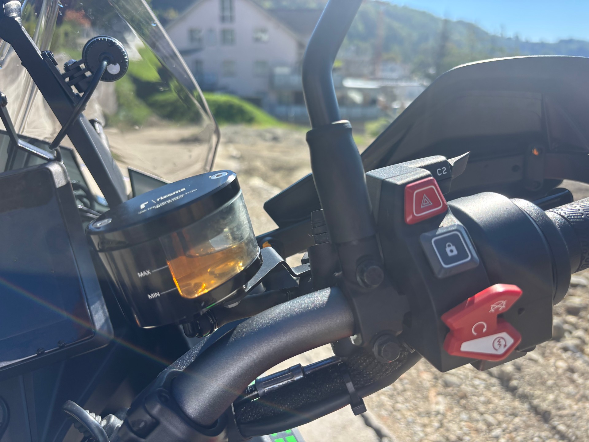 KTM 1290 Super Adventure S-image-3