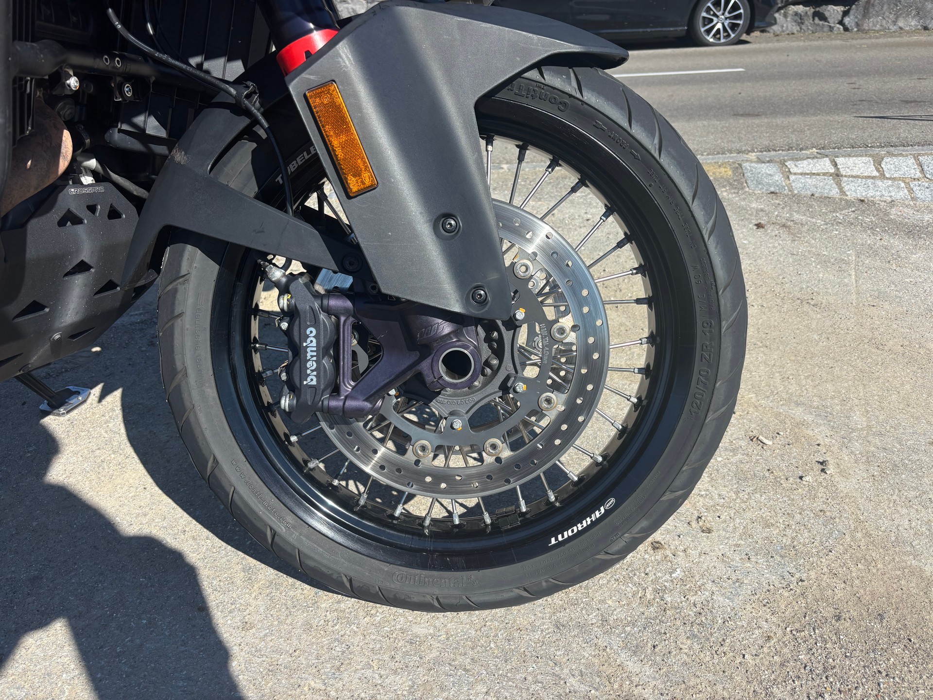 KTM 1290 Super Adventure S-image-8