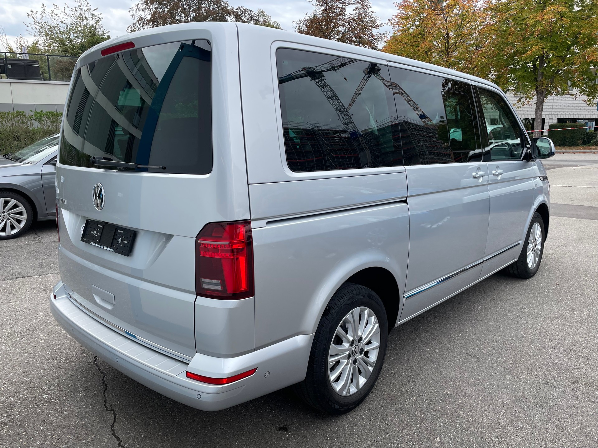 VW T6.1 Multivan 2.0 TDI Highline Liberty DSG-image-3