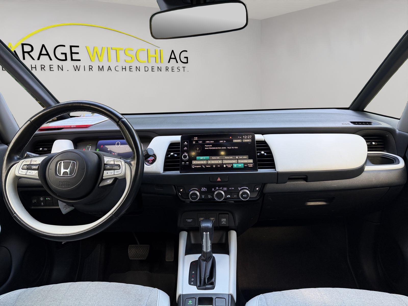 HONDA Jazz 1.5 i-MMD Executive-image-18