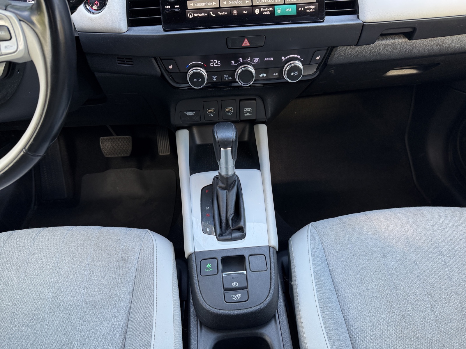HONDA Jazz 1.5 i-MMD Executive-image-19