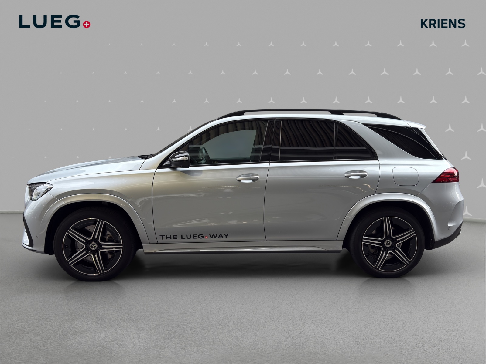 MERCEDES-BENZ GLE 350 de 4M - AMG / DISTRONIC / 360 Grad Kamera / Panorama-Dach / Memory-showroom-element-1