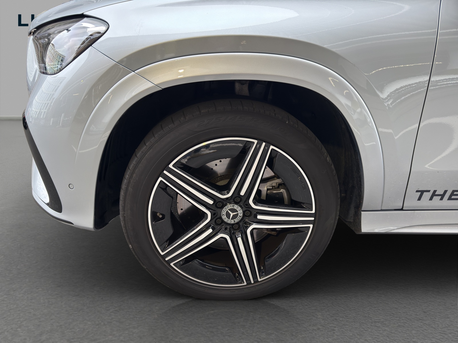 MERCEDES-BENZ GLE 350 de 4M - AMG / DISTRONIC / 360 Grad Kamera / Panorama-Dach / Memory-image-6