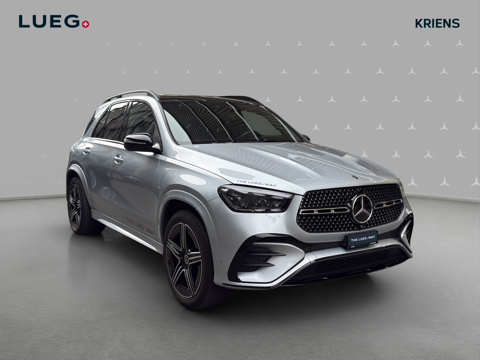 MERCEDES-BENZ GLE 350 de 4M - AMG / DISTRONIC / 360 Grad Kamera / Panorama-Dach / Memory-image-4