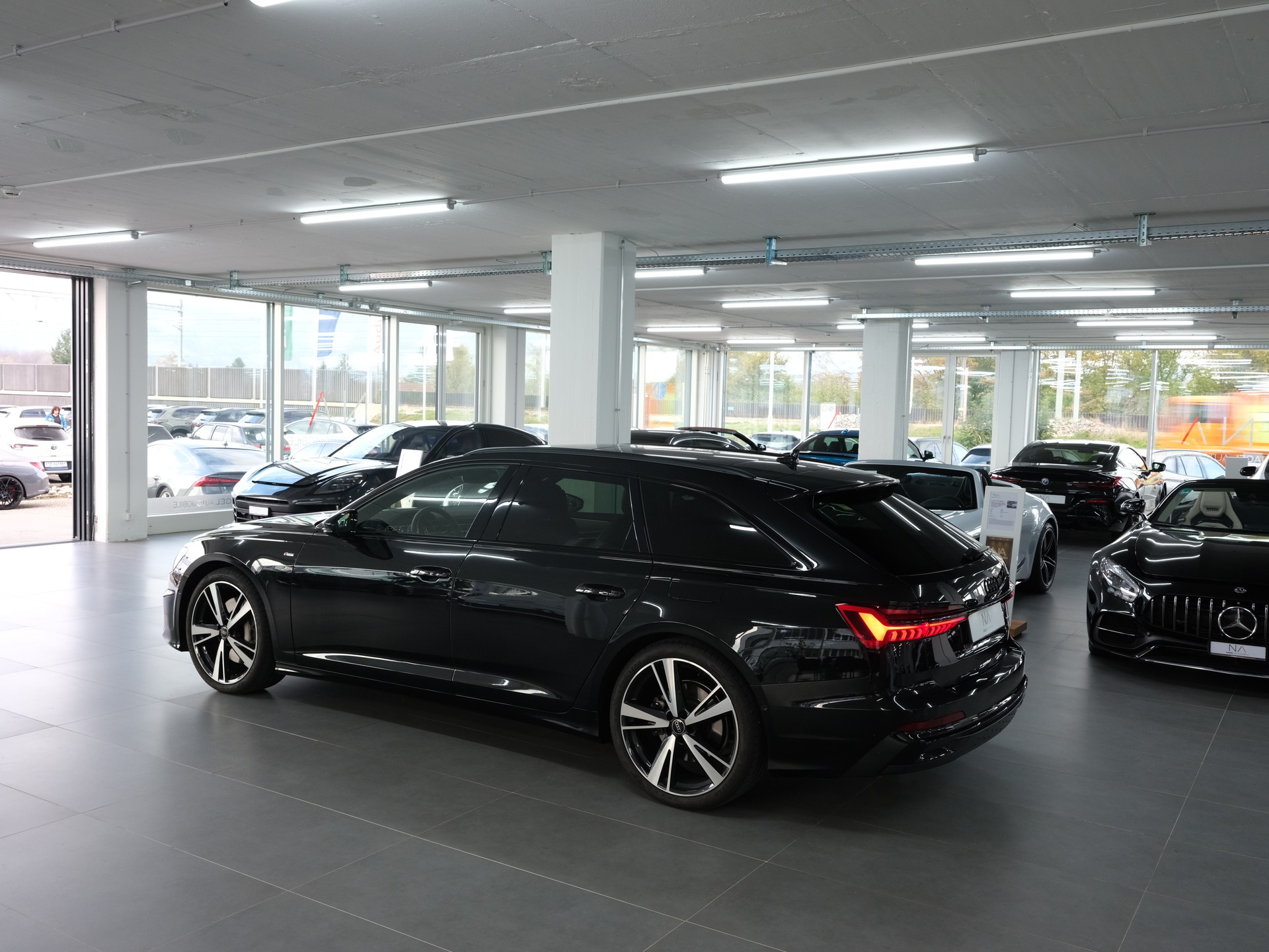AUDI A6 Avant 50 TFSIe quattro S-tronic *360 Kamera* *CarPlay* *S-Line*-image-8