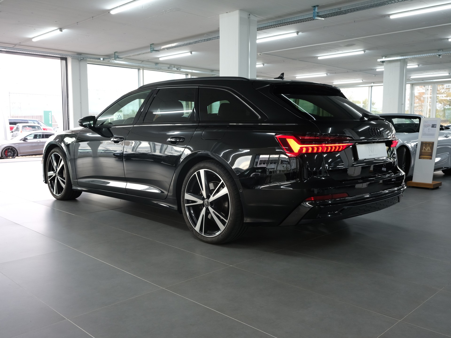 AUDI A6 Avant 50 TFSIe quattro S-tronic *360 Kamera* *CarPlay* *S-Line*-image-5