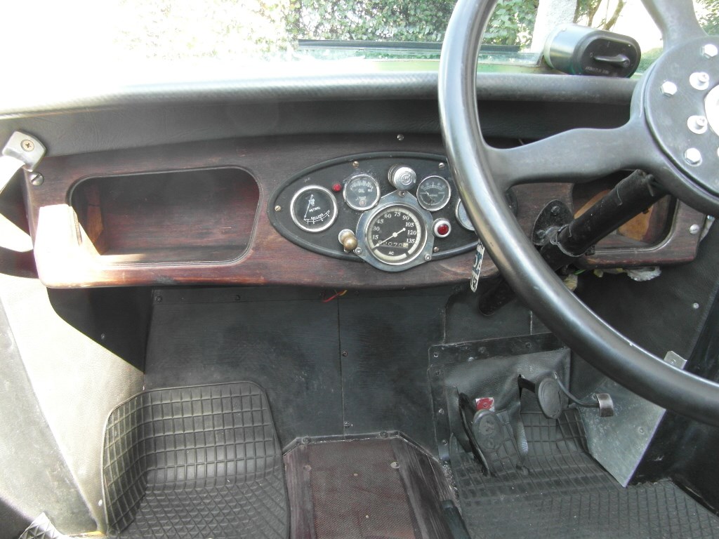 MORRIS MM 8-image-15