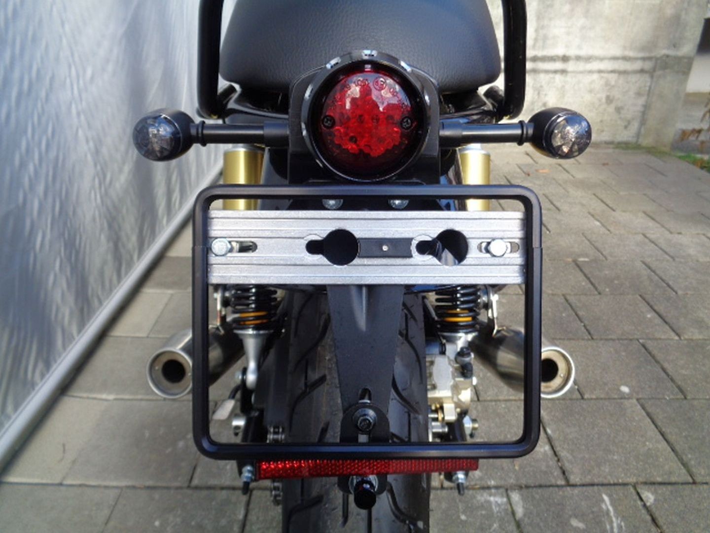 ROYAL ENFIELD INTERCEPTOR 650 TWIN-image-5