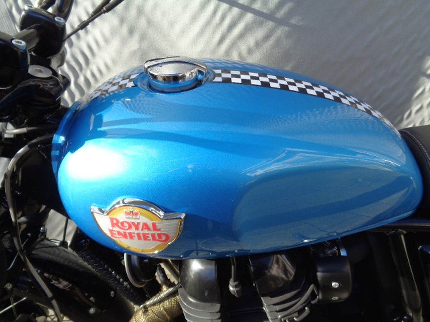 ROYAL ENFIELD INTERCEPTOR 650 TWIN-image-7