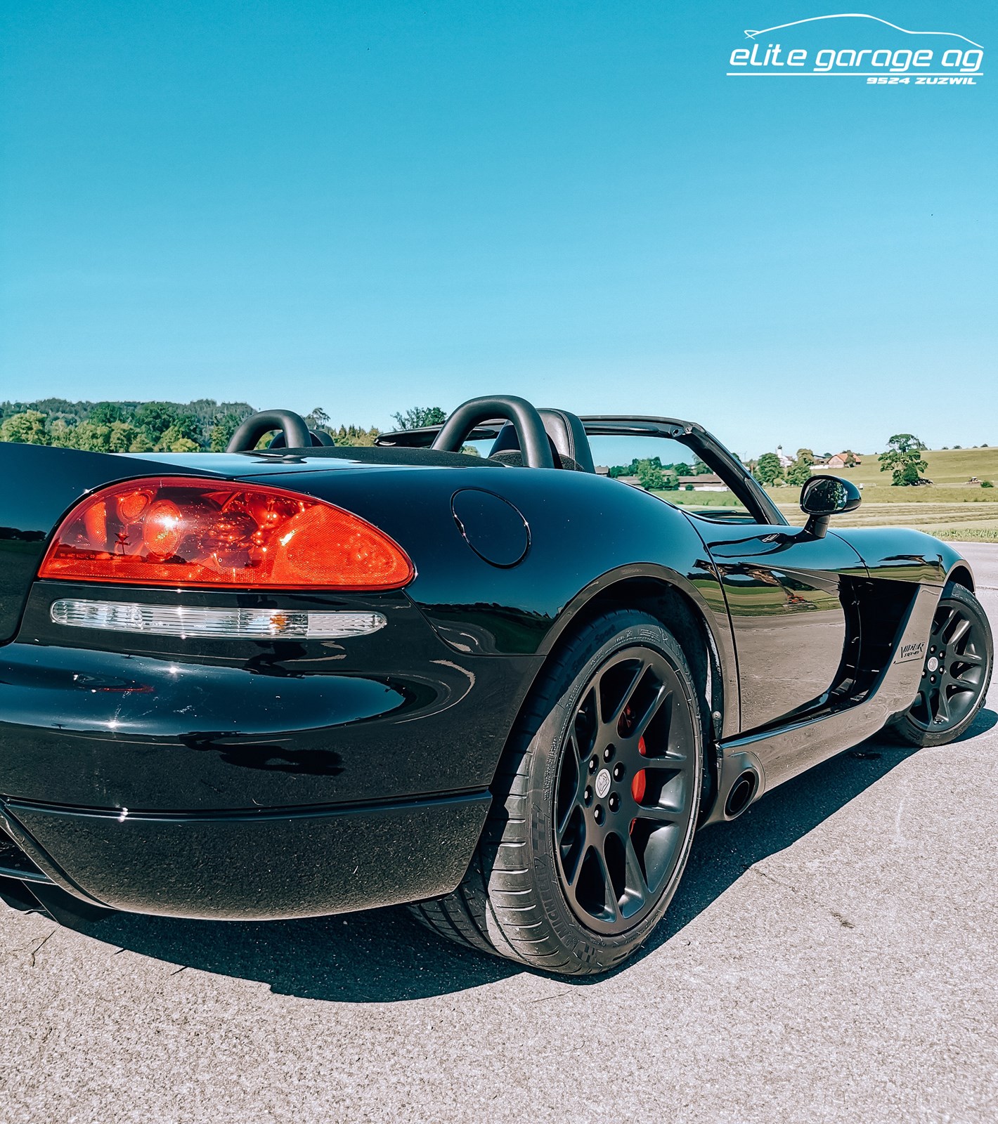 DODGE Viper SRT-10-image-9