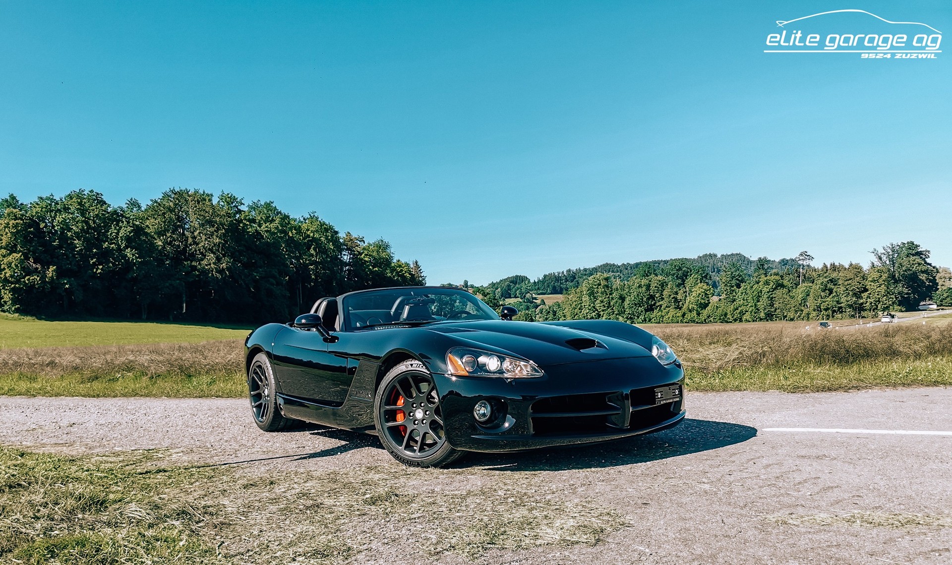 DODGE Viper SRT-10-image-1