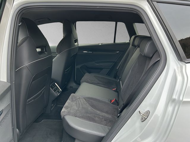 SKODA Enyaq iV 80x SportLine-image-7