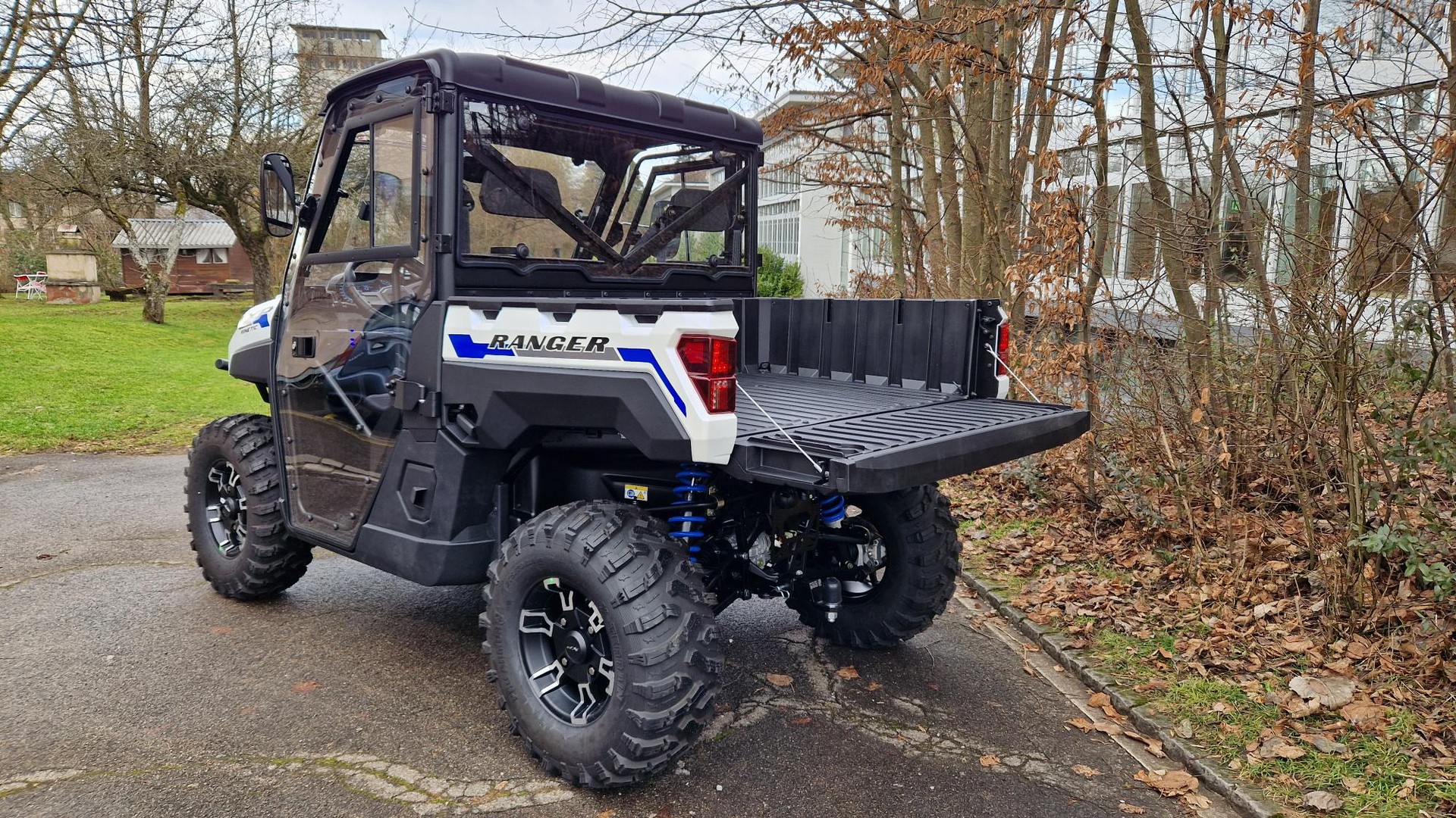 POLARIS KINETIC-image-2
