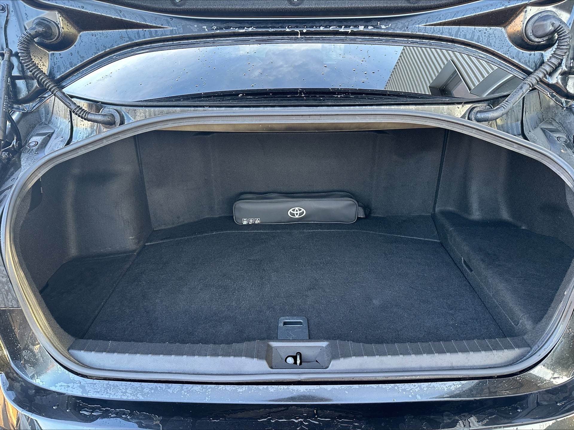 TOYOTA Mirai Fuel cell Platinum-image-15
