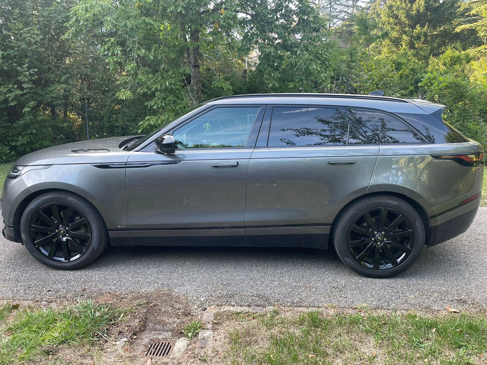 LAND ROVER Range Rover Velar R-Dynamic P 380 HSE Automatic-image-3