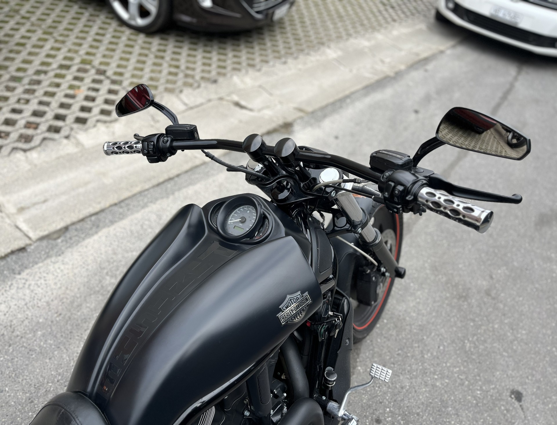 HARLEY-DAVIDSON VRSCDX Night Rod Special-image-6