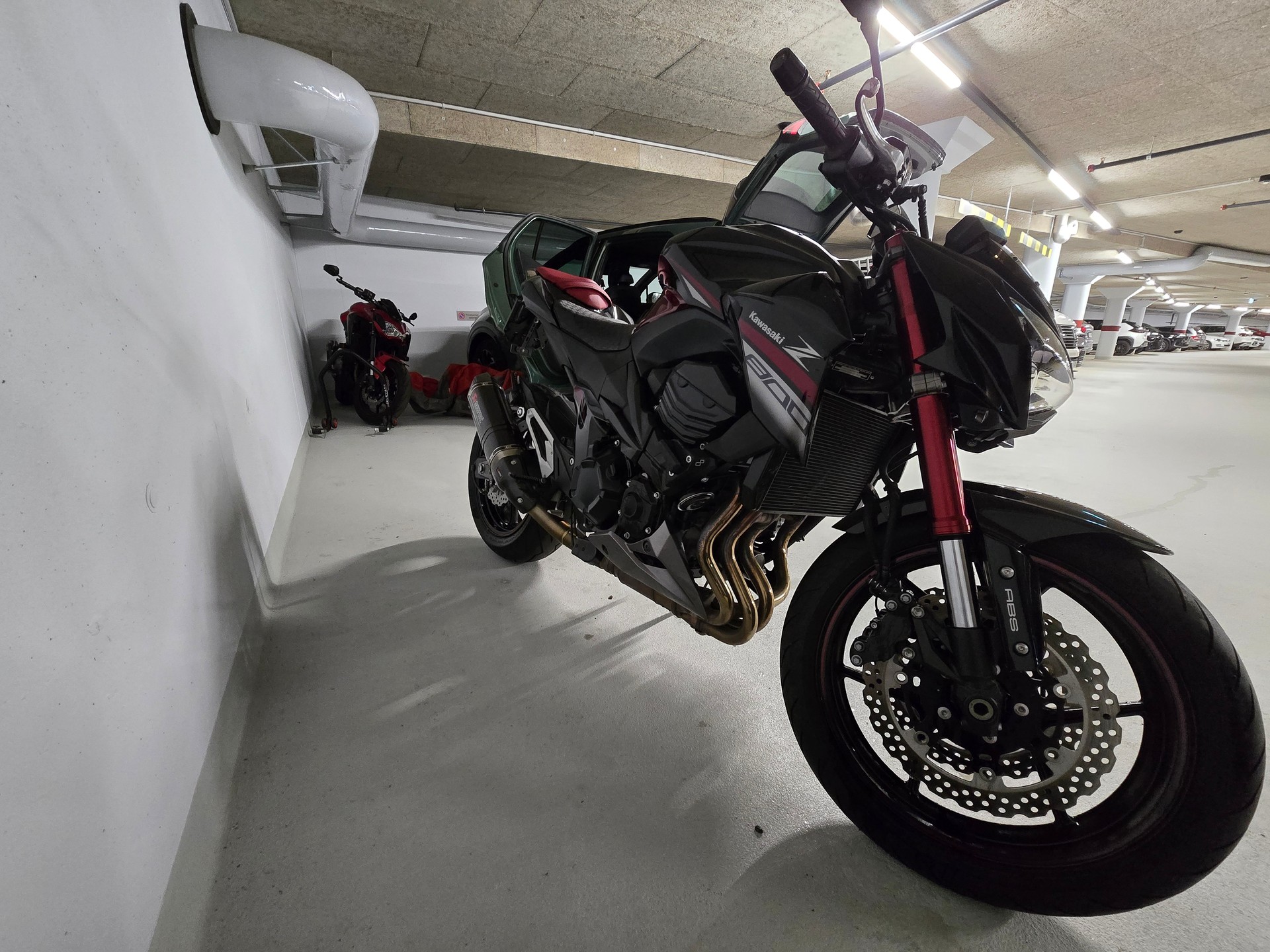 KAWASAKI Z 800 Sugomi ABS-image-3
