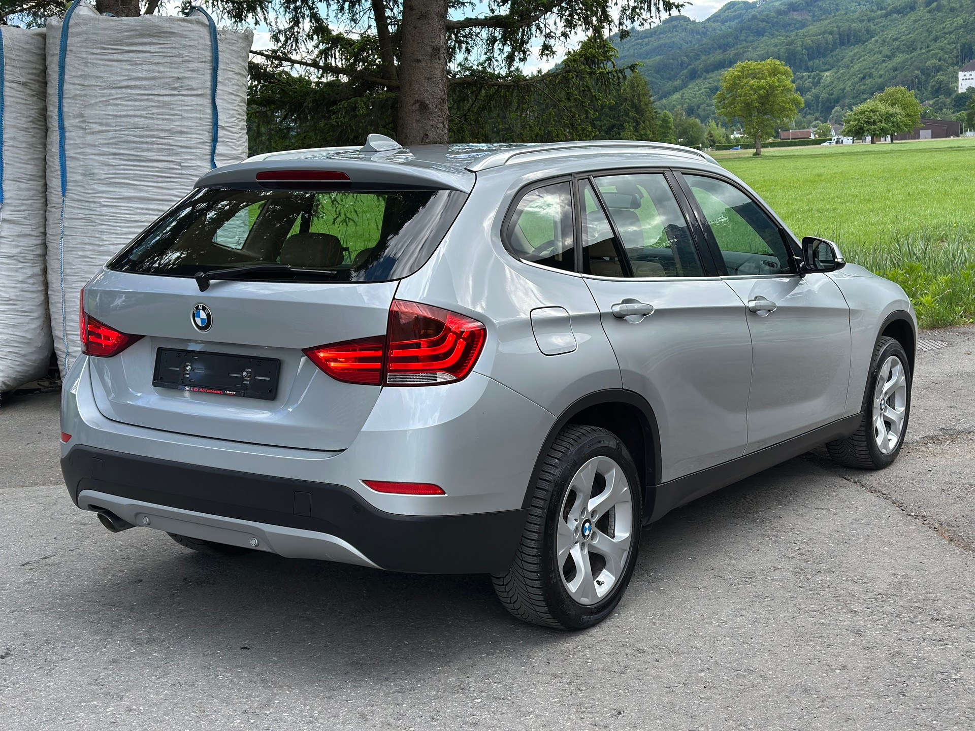 BMW X1 xDrive 18d Sport Line Steptronic-image-3