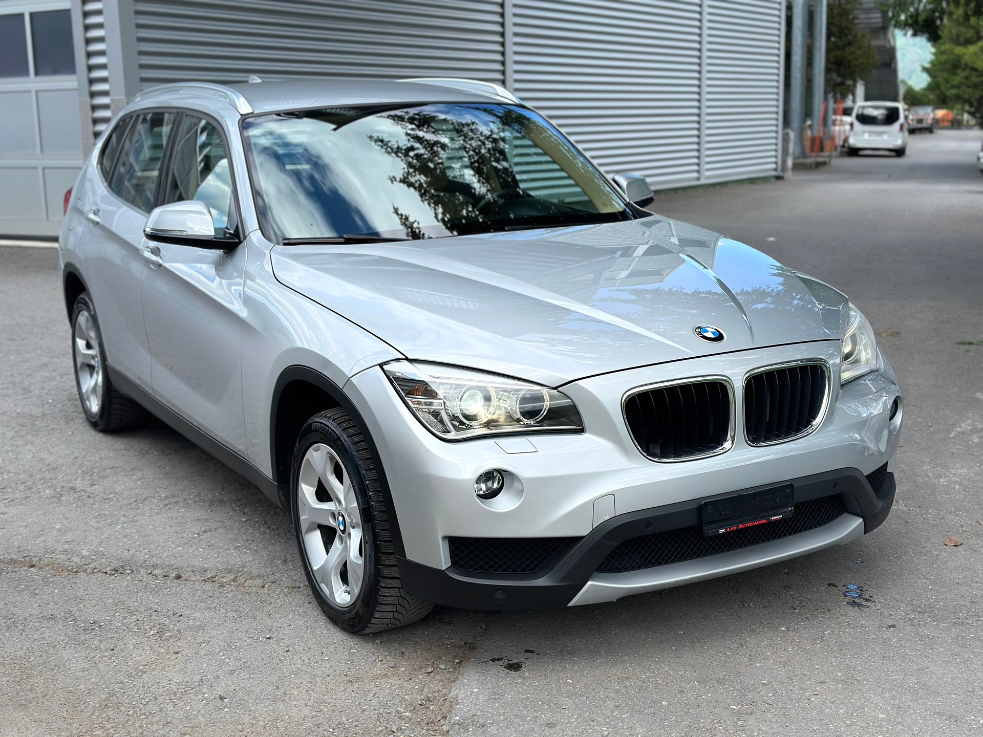 BMW X1 xDrive 18d Sport Line Steptronic-image-2