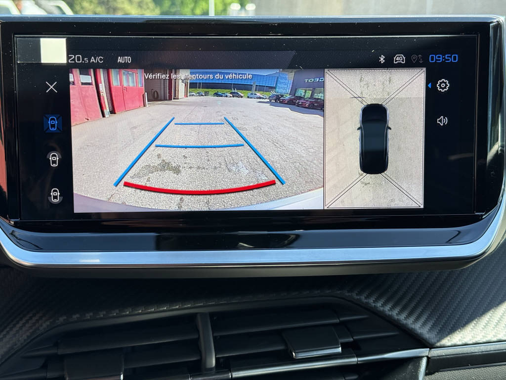 PEUGEOT 2008 Hybrid 145 e-DCS6 GT-image-9