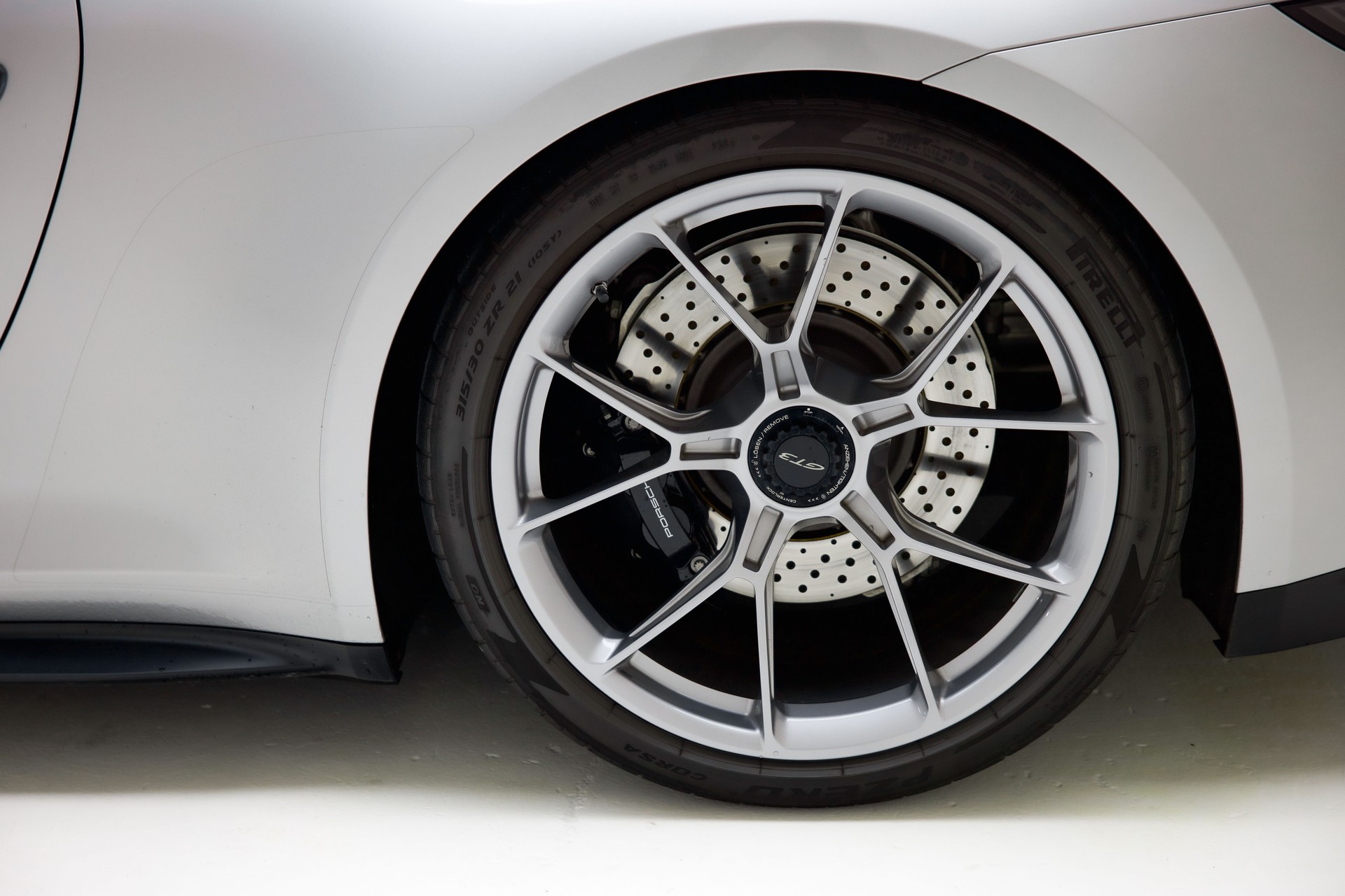 PORSCHE 911 GT3 PDK-image-17