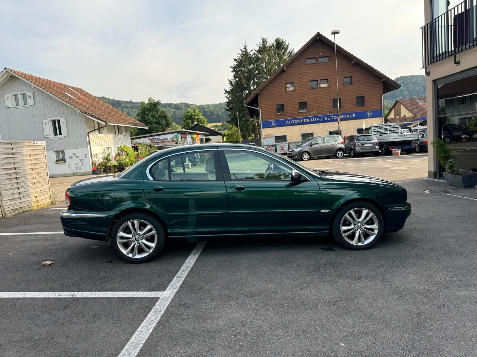 JAGUAR X-Type 3.0 V6 Traction4 Sovereign Anniv. Pack Aut.-showroom-element-3