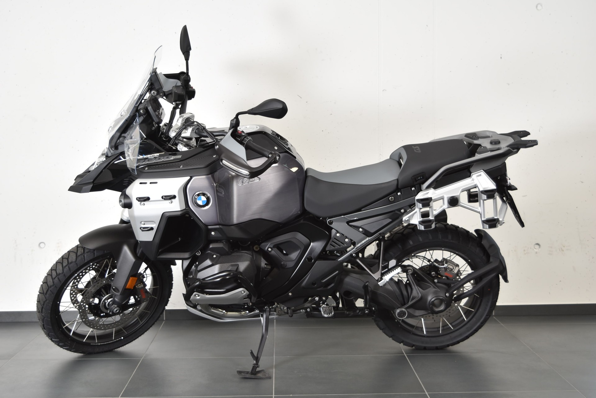 BMW R 1300 GS ADVENTURE-image-0