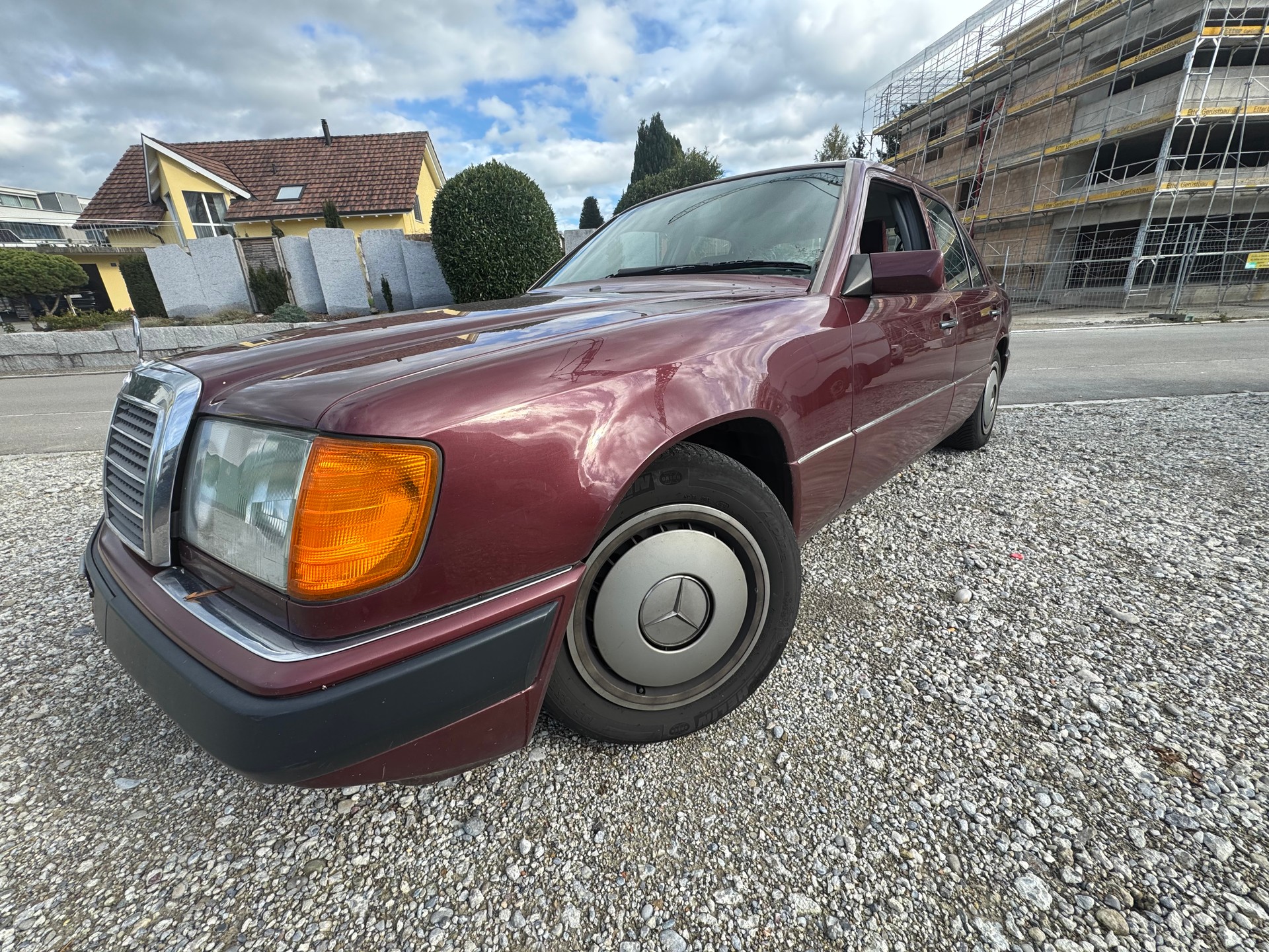 MERCEDES-BENZ 300 D Automatic-image-1