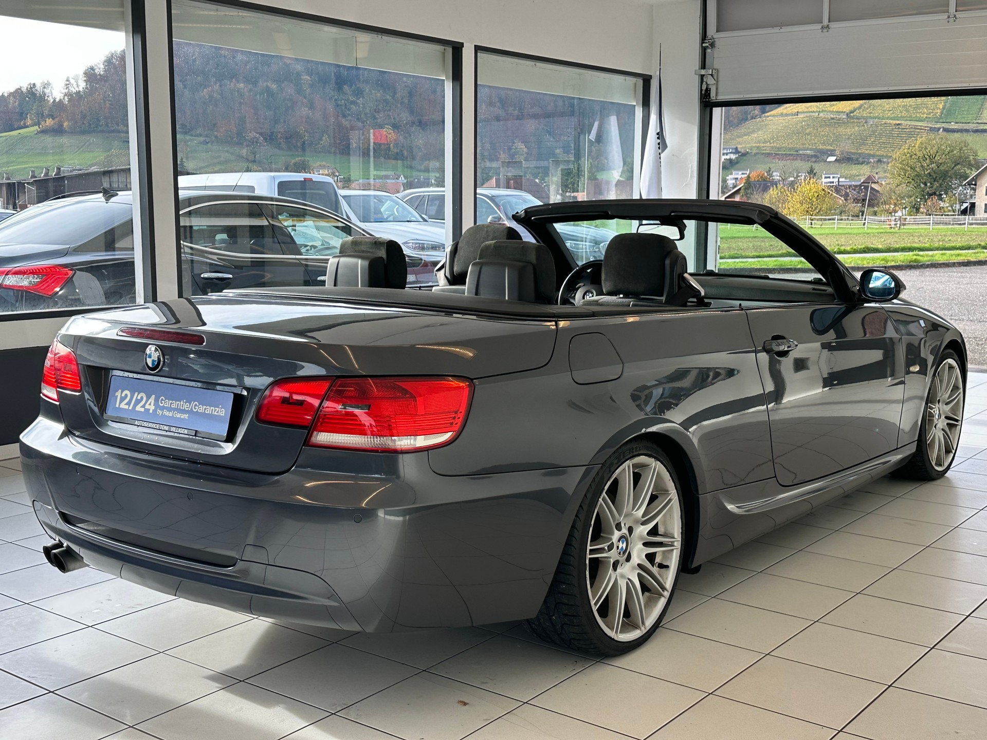 BMW 325i Cabriolet Steptronic-image-7