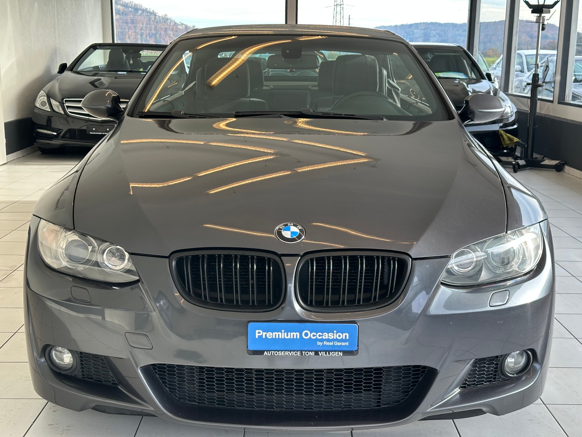 BMW 325i Cabriolet Steptronic-image-1