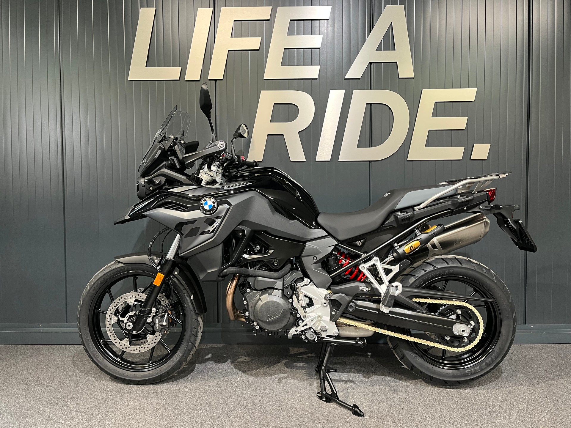 BMW F 800 GS-image-2