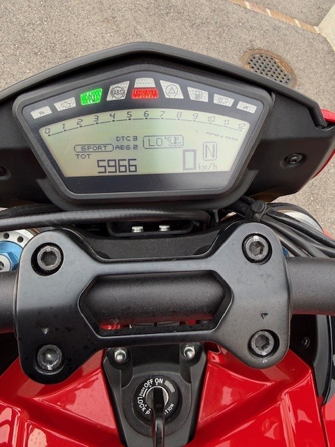 DUCATI Hypermotard 939 SP-image-10