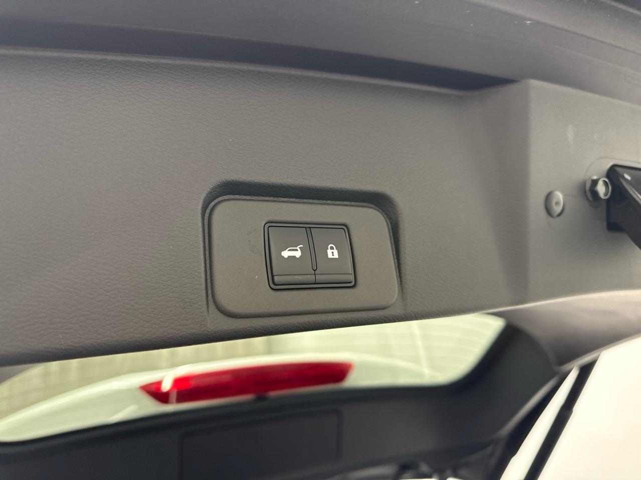NISSAN X-Trail 1.5 VC-T e-Power 4WD 7 Sitze N-Connecta-image-13