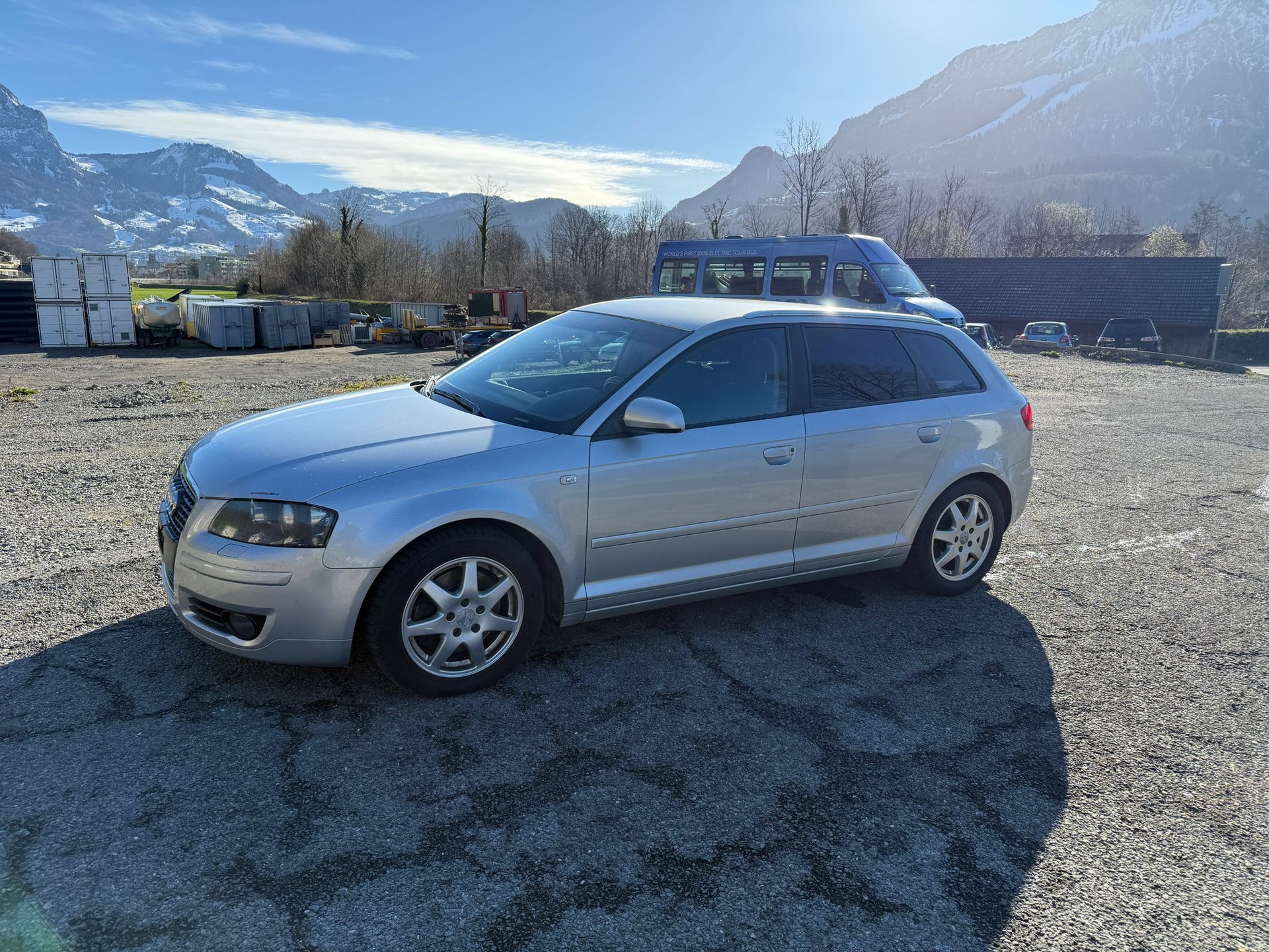 AUDI A3 Sportback 2.0 Turbo FSI Attraction-image-8