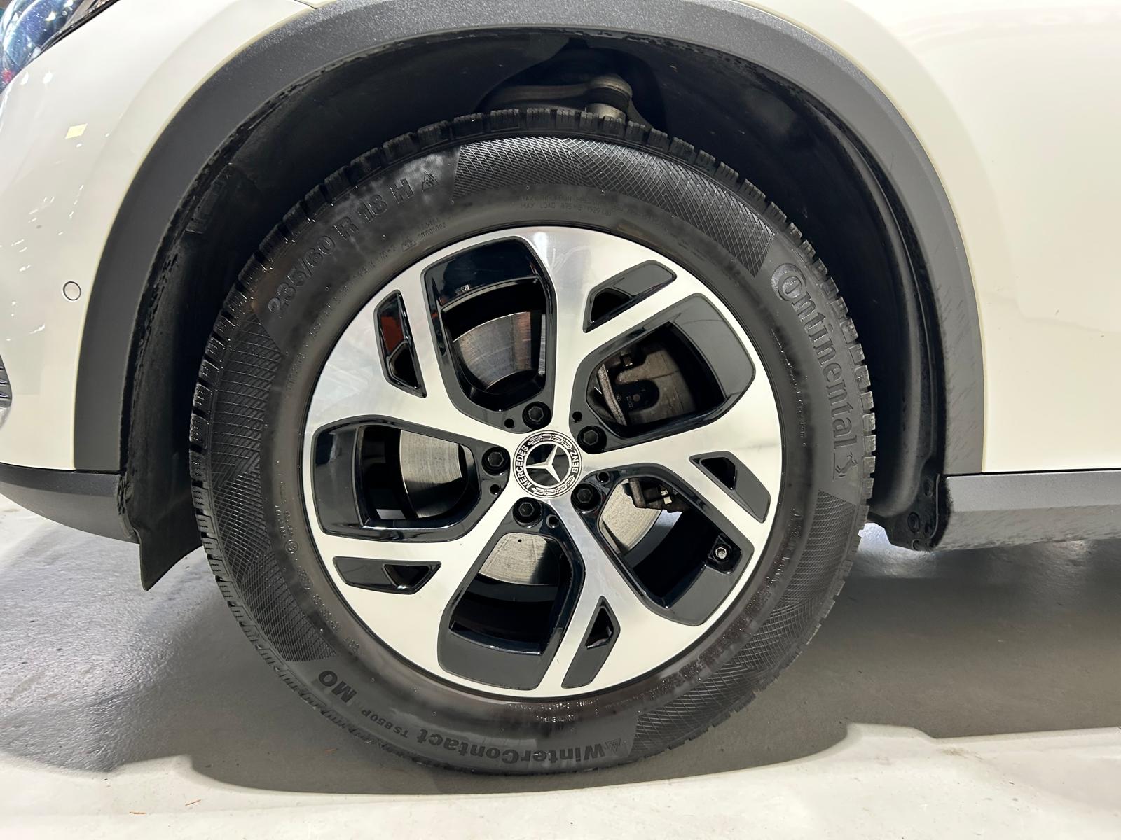 MERCEDES-BENZ GLC 220 d Avantgarde 4matic CH FAHRZEUG-image-19