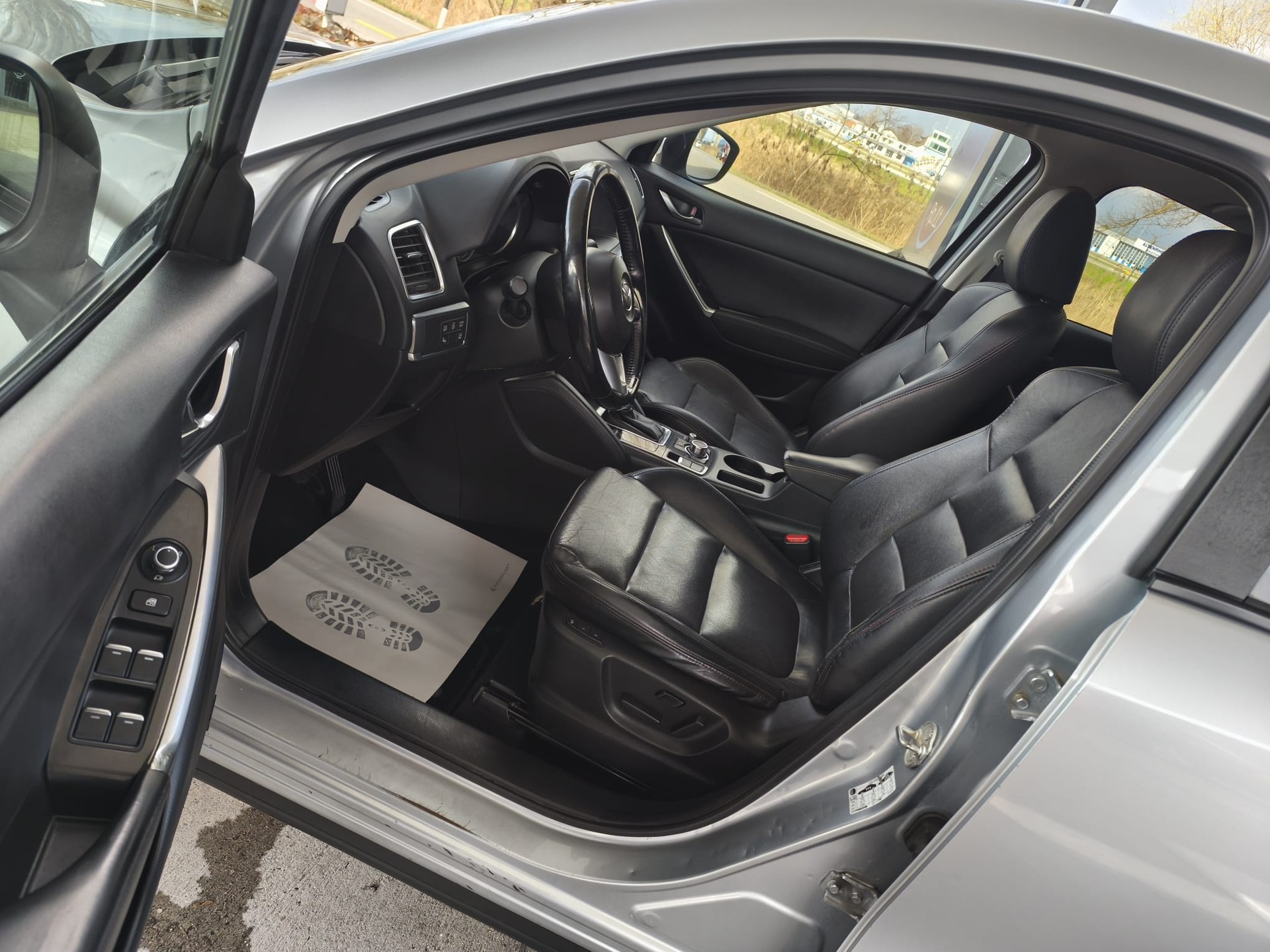 MAZDA CX-5 2.2 D HP Revolution AWD Automatic-image-13