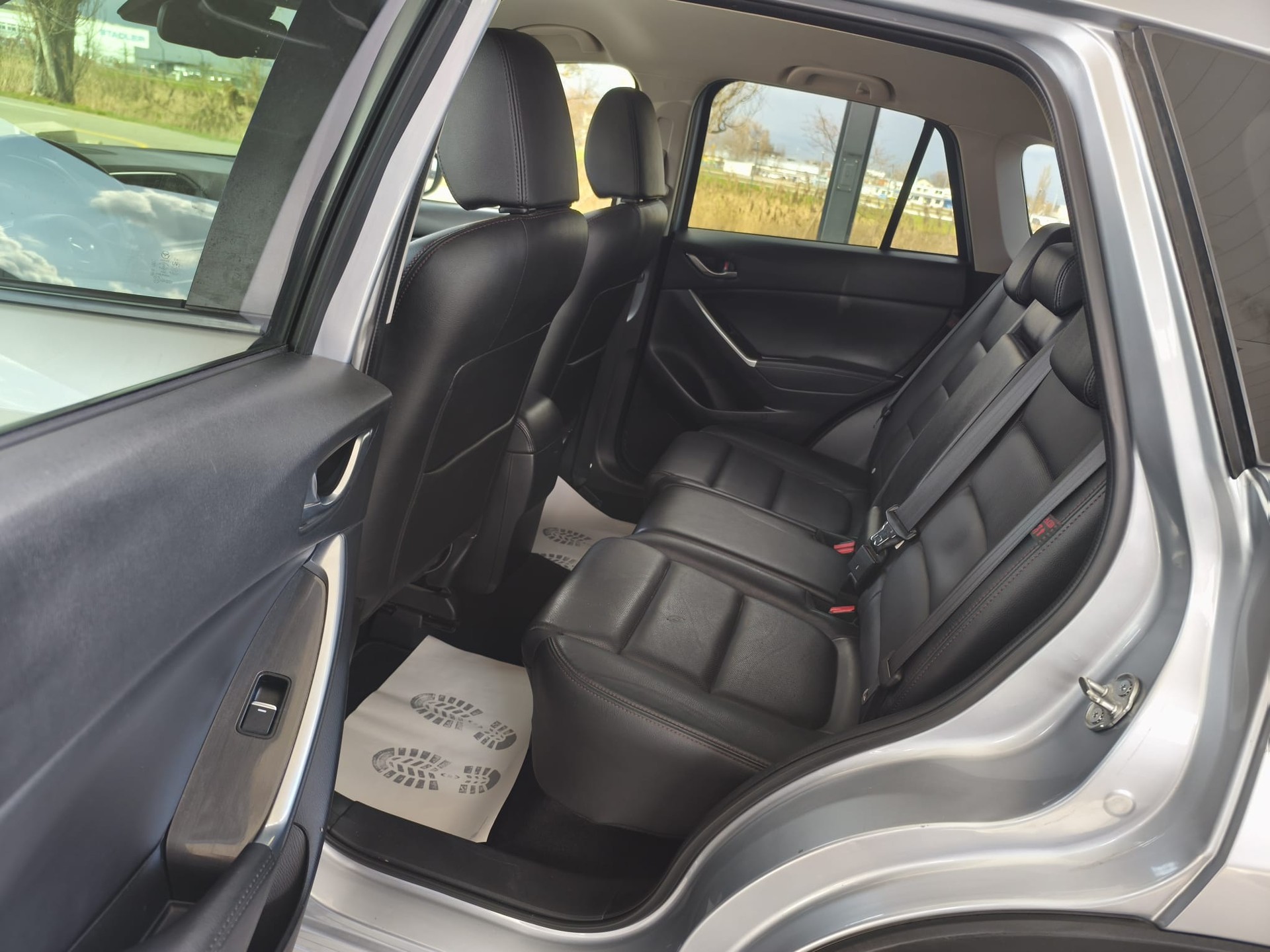MAZDA CX-5 2.2 D HP Revolution AWD Automatic-image-12