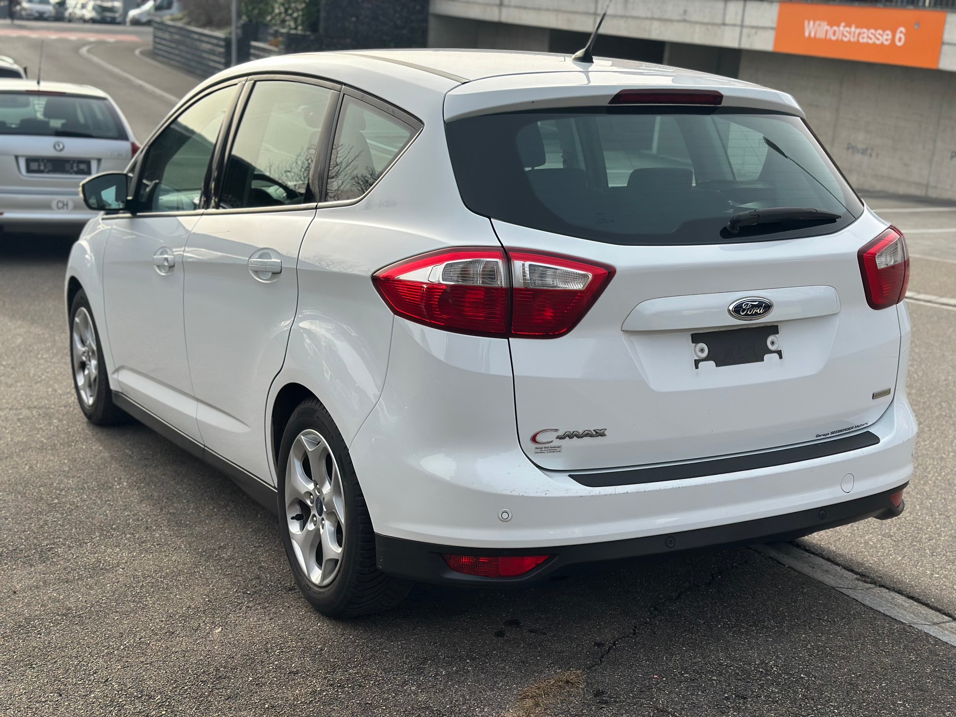 FORD C-Max 1.0 SCTi Titanium-image-7