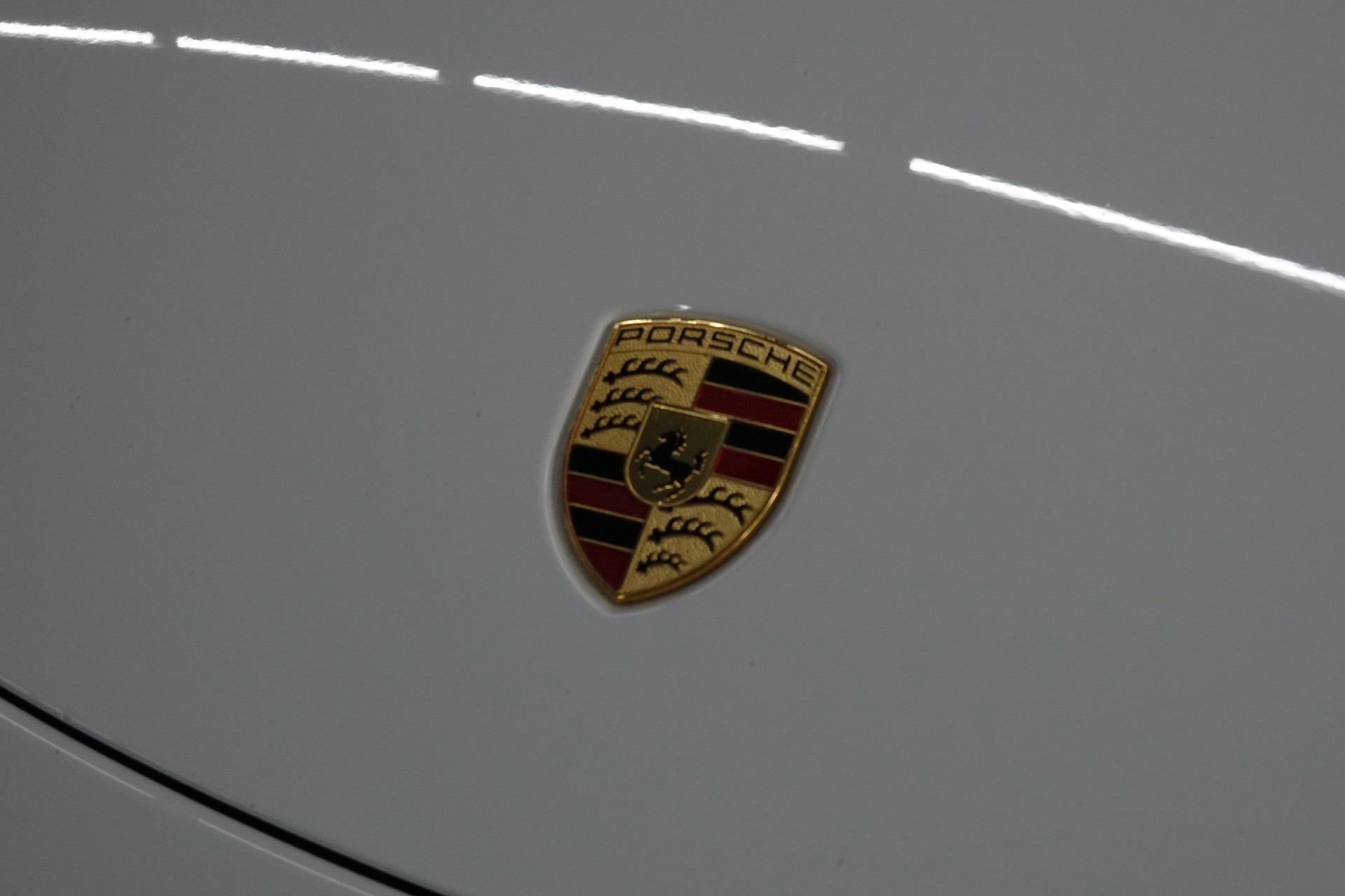 PORSCHE 911 CARRERA 4 GTS PDK CH-FZ DER SCHLICHTE ALLES KÖNNER ON TOP-image-6