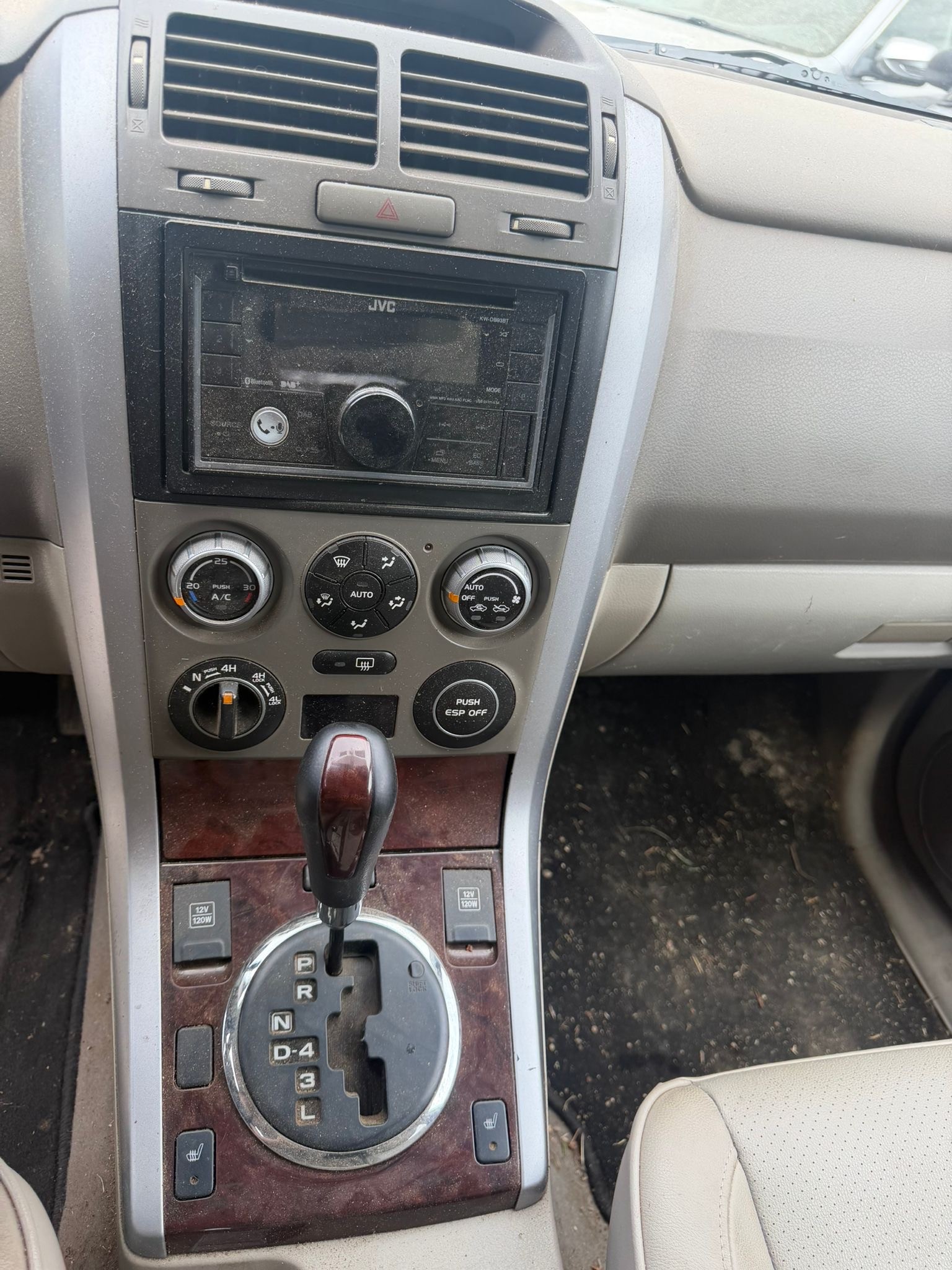 SUZUKI Grand Vitara 2.7 24V V6 Top-image-7