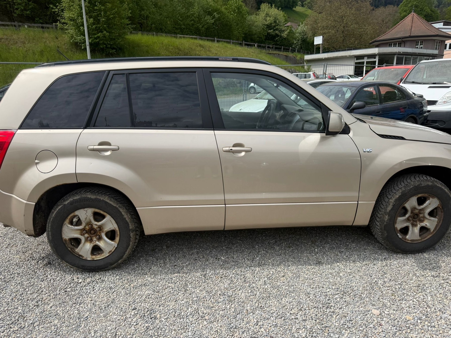 SUZUKI Grand Vitara 2.7 24V V6 Top-image-4