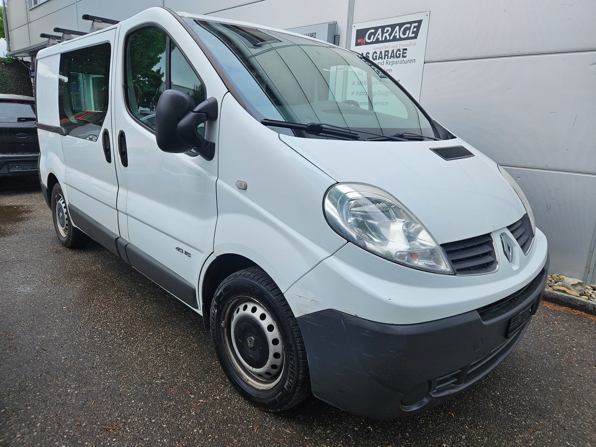 RENAULT Trafic 2.0 dCi 115 2.9t L2H1