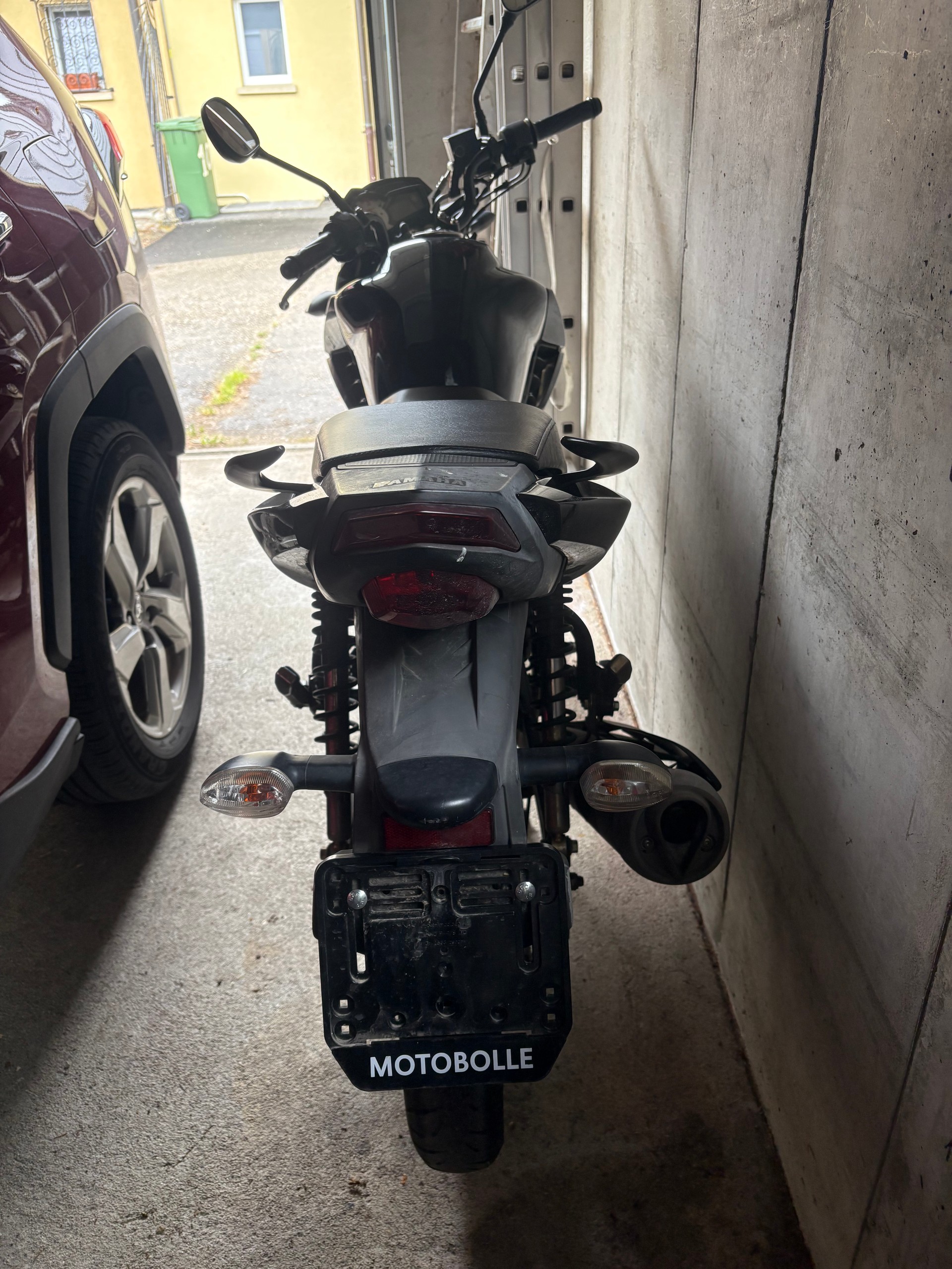 YAMAHA YS 125 UBS-image-6