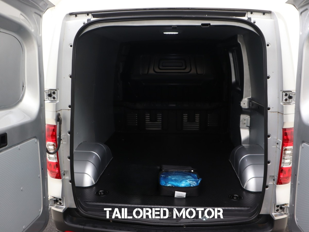 MAXUS eDELIVER 3 Gris L1H1 50kWh 4.8 m3 - 970 kg-image-5