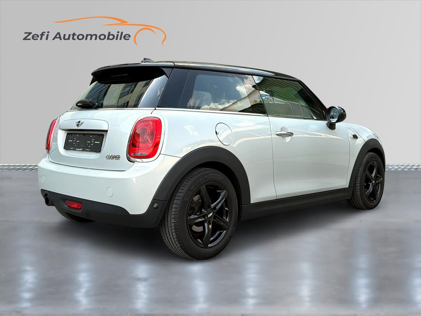 MINI Cooper-image-3