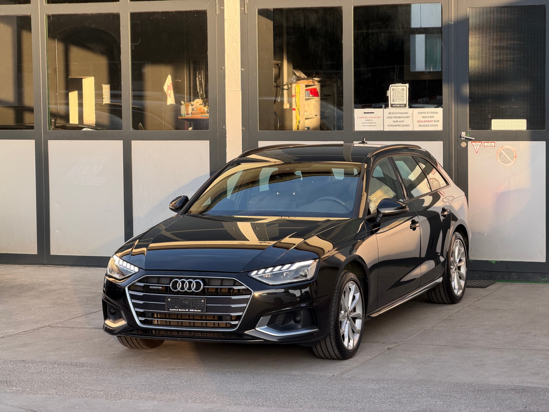 AUDI A4 Avant 40 TDI advanced Attraction quattro S-tronic-showroom-element-1
